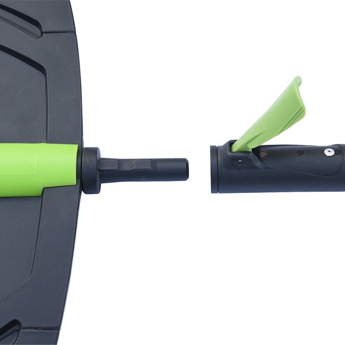 Large plastic leaf rake connection